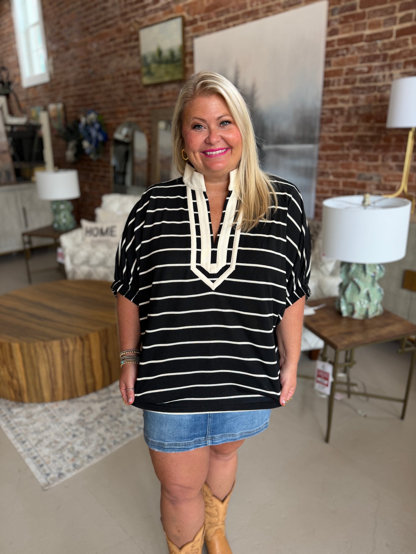 Black/White Elastic Blouse