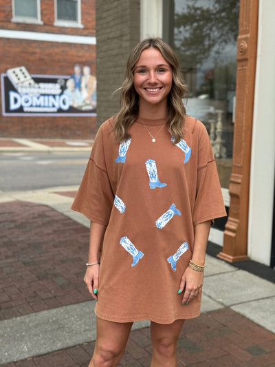 Oversized Boot Graphic Tee