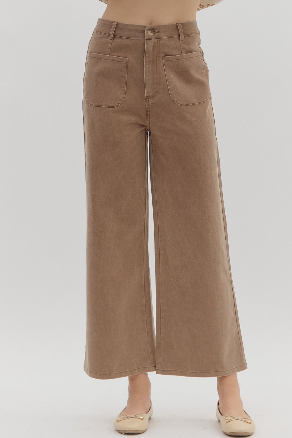 Wide leg patch pocket pant